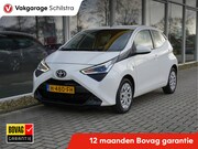 Toyota Aygo - 1.0 VVT-i x-play Automaat | CarPlay | Achteruitrijcamera | A