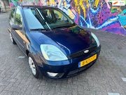 Ford Fiesta - 1.4-16V Ambiente 5 deuren airco stereo stuurbekrachtiging el