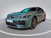 Volkswagen Passat - R-Line Edition 1.5 eHybrid 204 PK 6 DSG · Draadloze telefoon