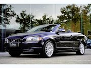 Volvo C70 - Convertible 2.4 D5 Summum / Navigatie / Leder