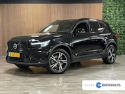 Volvo XC40 - B4 Plus Dark | Trekhaak | Harman Kardon | Bestuurdersstoel e
