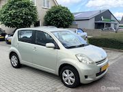 Daihatsu Sirion - 2 1.0-12V Premium