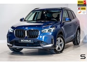 BMW X1 - XDrive25e|Pano|Acc+|Camera|Dealer onderhouden|NEW Mod
