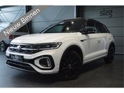 Volkswagen T-Roc - 1.5 TSI 2X R-Line navi pano camera trekhaak 18 inch 150 pk