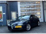 Alfa Romeo GT - 1.8 T.Spark Collezione | Clima | Cruise | Navi