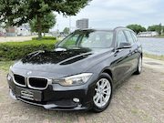 BMW 3-serie - Touring 318d High Executive