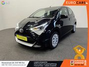 Toyota Aygo - 1.0 VVT-i x-play Airco Navigatie Apple Carplay/Android Auto 