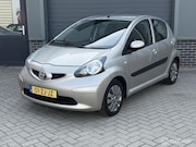 Toyota Aygo - 1.0-12V Sport/ O. HISTORIE/ AIRCO/ 5 DEURS/ APK