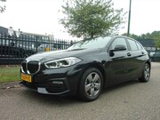BMW 1-serie - (f40) 118i 136pk Automaat Business Edition Navigatie