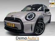 MINI Cooper - 3-Deurs 1.5 BLACK-EDITION 136PK 17''DAB/ NAVI/CRUISE/ECC/PDC
