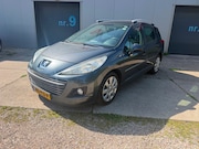 Peugeot 207 - 1.6 VTi Allure met airco en panodak