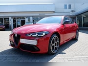 Alfa Romeo Giulia - 2.0 Turbo 280 PK Competizione Q4 AWD / INCL 12mnd BOVAG