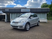 Mercedes-Benz A-klasse - 150 Avantgarde Panoramadak Lichtmetaal Airco Stoelverwarming