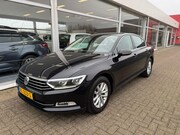 Volkswagen Passat - 1.6 TDI Comfortline | 1e eigenaar | Automaat | Navigatie | C