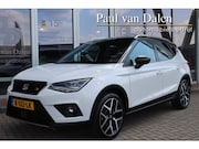 Seat Arona - 1.0TSI FR BUSINESS INTENS PLUS Trekhaak | Navi | Adapt.Cruis