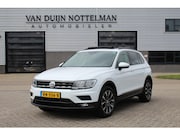 Volkswagen Tiguan - 1.4 TSI Comfortline / Panoramadak / Trekhaak / N.A.P.