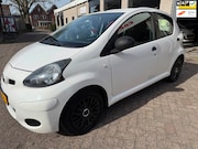 Toyota Aygo - 1.0-12V Now AIRCO ORG 104744 KM NAP VOLLEDIG DEALER ONDERHOU