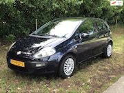 Fiat Punto - Evo 1.2 Pop met en airco