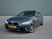 BMW 3-serie - 320i High Executive|dakraam|Leder|Led|20in