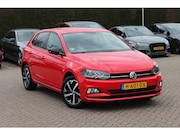 Volkswagen Polo - 1.0 TSI Comfortline / NL Auto! / 1e Eign. / Trekhaak / CarPl