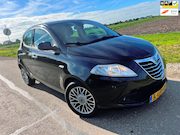 Lancia Ypsilon - Ypsilon 0.9 TwinAir Silver / 112.000 nap 2013