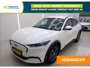 Ford Mustang - 75kWh 258pk I Navigatie I Lederen bekleding
