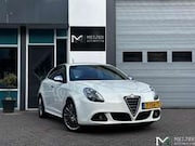 Alfa Romeo Giulietta - 1.4 T-Jet Progression|Half leder|DNA|Cruise|Climat