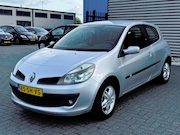 Renault Clio - 1.2-16V Team Spirit | NIEUWE DISTRIBUTIE!