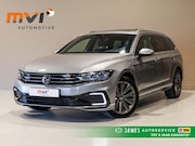 Volkswagen Passat - Variant 1.4 TSI PHEV GTE Business SoH 93% / 218pk / Panorama