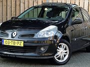 Renault Clio - 1.2-16V Team Spirit Elektrische Ramen AIRCO