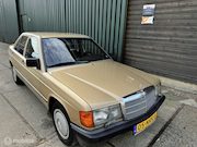 Mercedes-Benz 190-serie - 2.0 E