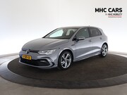 Volkswagen Golf - 1.5 eTSI R-Line Business+ | Panoramadak | Clima | Carplay |