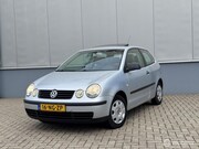 Volkswagen Polo - 1.4 Highline Automaat/ Panorama/ Trekhaak