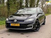Volkswagen Golf - GTE 1.4 TSI | DSG + Cruise control + Navi Nu € 9.999,-
