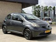 Toyota Aygo - 1.0-12V