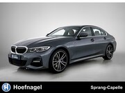 BMW 3-serie - 330e High Executive M Sport | Cruise Control | CarPlay | Sto
