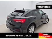 Audi Q3 Sportback - 45 TFSI e Attraction 245 PK | Automaat | Navigatie | Climate
