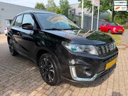Suzuki Vitara - 1.0 Boosterjet Stijl automaat, panorama, cruise, elec pakket