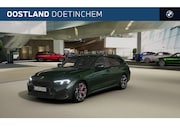 BMW 3-serie - 330e M Sport Automaat / Panoramadak / Sportstoelen / Adaptie