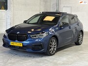 BMW 1-serie - 116d Executive Edition M | Apple carplay | Panoramadak | Led