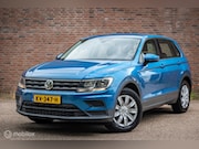 Volkswagen Tiguan - 2.0 TDI Connected Series |Nap |Trekhaak