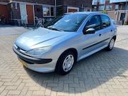 Peugeot 206 - 1.4 XT Peugeot 206 1.4 5-deurs | Slechts 66.363 km | Volledi