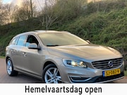 Volvo V60 - 2.4 D5 Twin Engine Special Edition AUT LEDER NAVI SCHUIFDAK