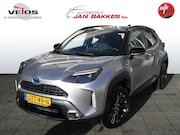 Toyota Yaris Cross - 1.5 Hybrid Adventure I-AWD 4x4 Panorama/trekhaak
