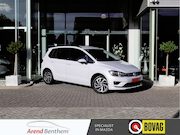 Volkswagen Golf Sportsvan - 1.2 TSI Connected Series AUTOMAAT / Trekhaak / Navi / Clima