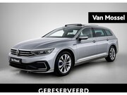 Volkswagen Passat - VARIANT 1.4 TSI GTE Business | SOH 96%| Automaat | Navigatie