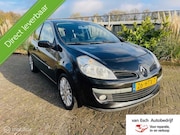 Renault Clio - 1.2-16V I airco I
