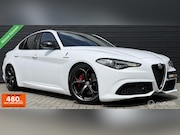 Alfa Romeo Giulia - 2.0 T AWD Q4 Veloce Leder/Camera/LED/Navi/19"