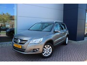 Volkswagen Tiguan - 1.4 TSI 150pk Sport&Style 4Motion Leer Airco Navi Trekhaak 2