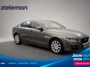 Jaguar XE - Sedan 2.0t Pure Automaat - Navi, Camera, Leer, Stoelverw.